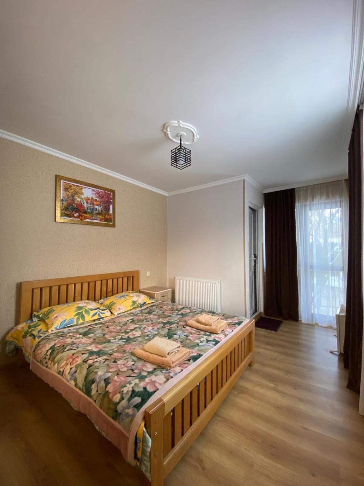 Guesthouse Venera Mestia Eksteriør billede