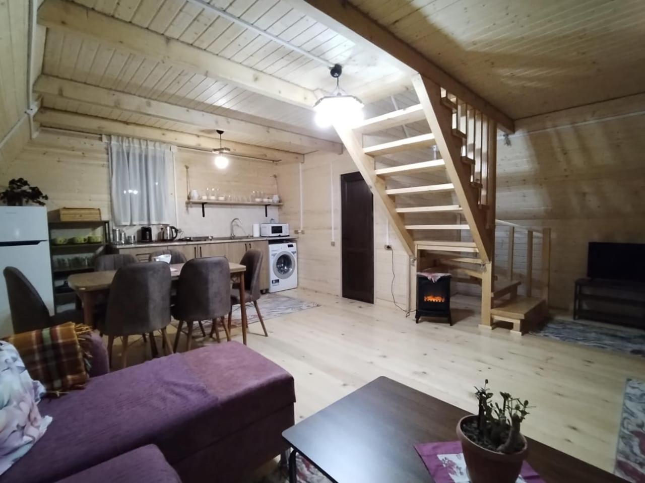 Guesthouse Venera Mestia Eksteriør billede