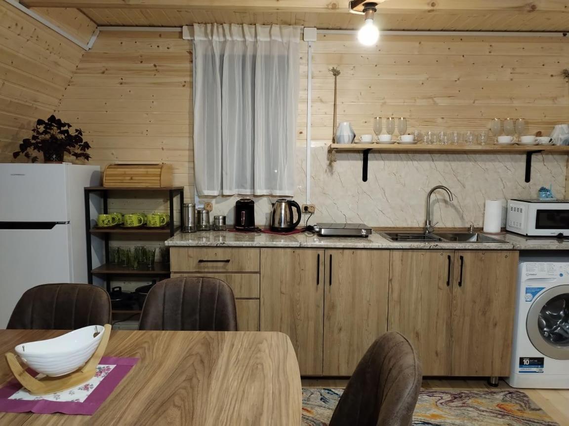 Guesthouse Venera Mestia Eksteriør billede